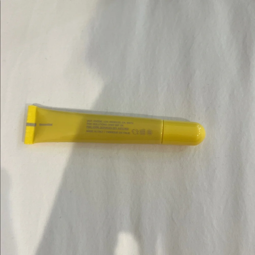 Rhode Peptide Lip Tint in Lemon Toni - Picture 2 of 3